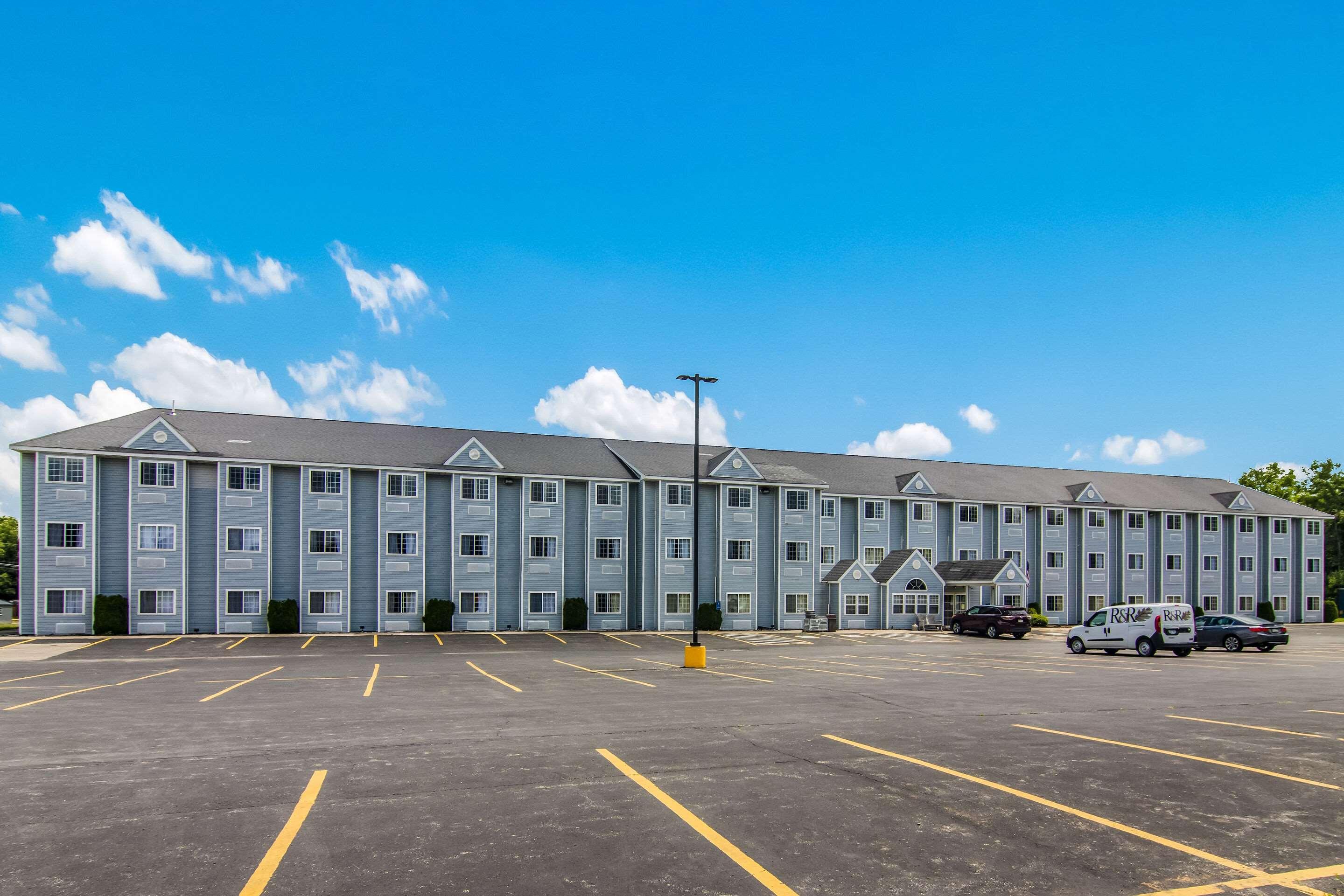 Monroe Heights Гроув Сити Екстериор снимка